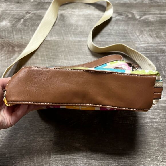 Lily Bloom Floral Handbag - Picture 4 of 9